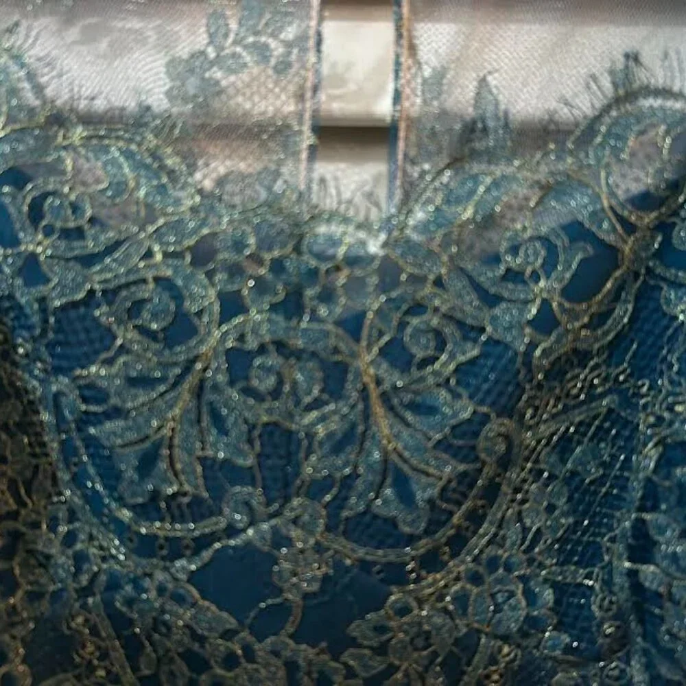 Incredible Marchesa Notte Sheath Eyelash Teal Lace Cocktail Dress - Picture 9 of 14